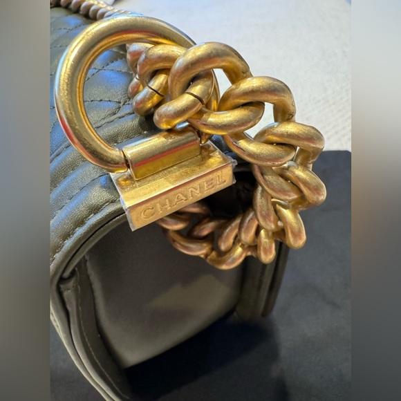 NWT 22K Chanel Small Boy Bag Kaki - Matte Gold Hardware - Picture 6 of 15